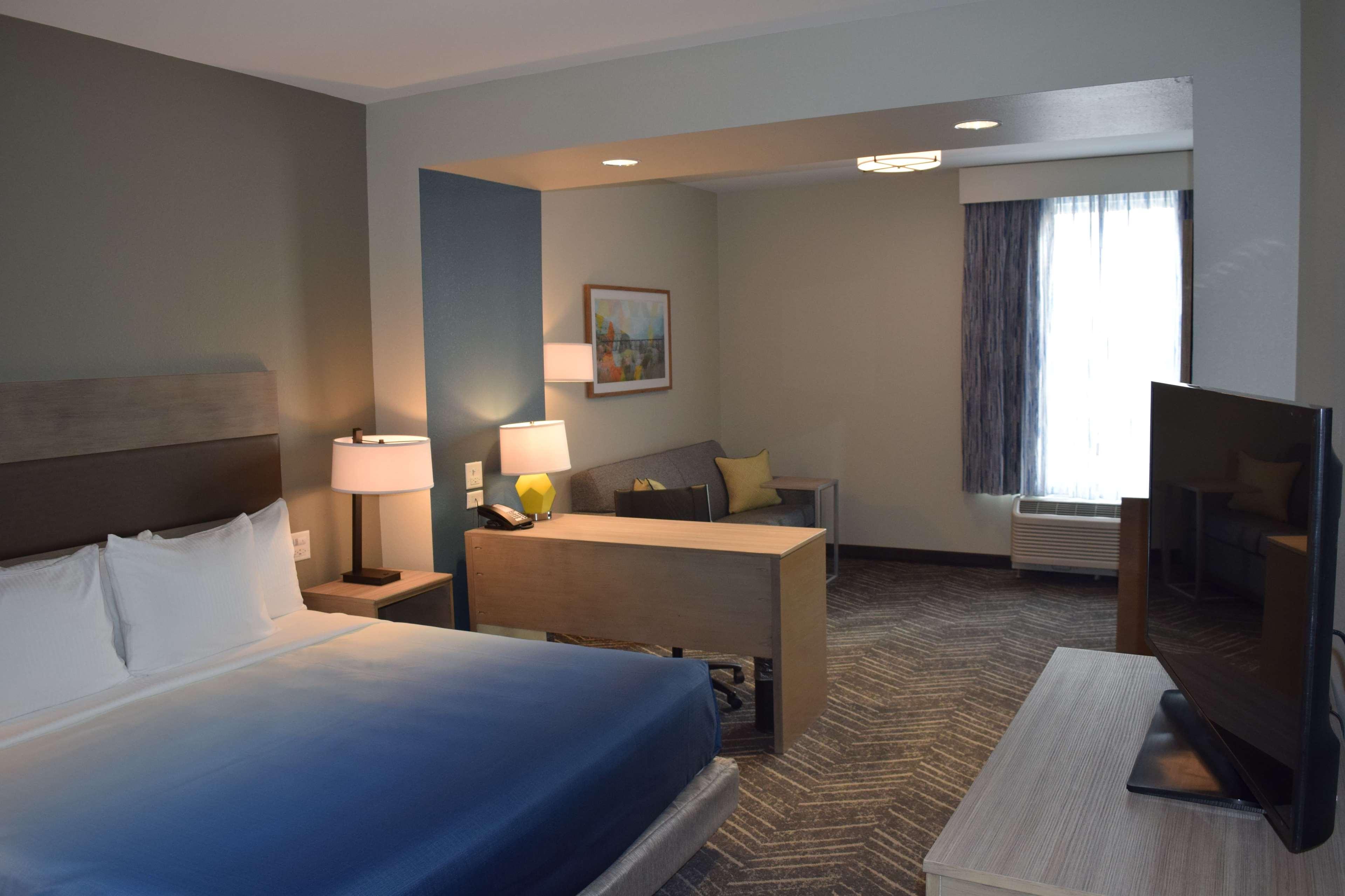 La Quinta Inn & Suites By Wyndham Middletown Exterior foto