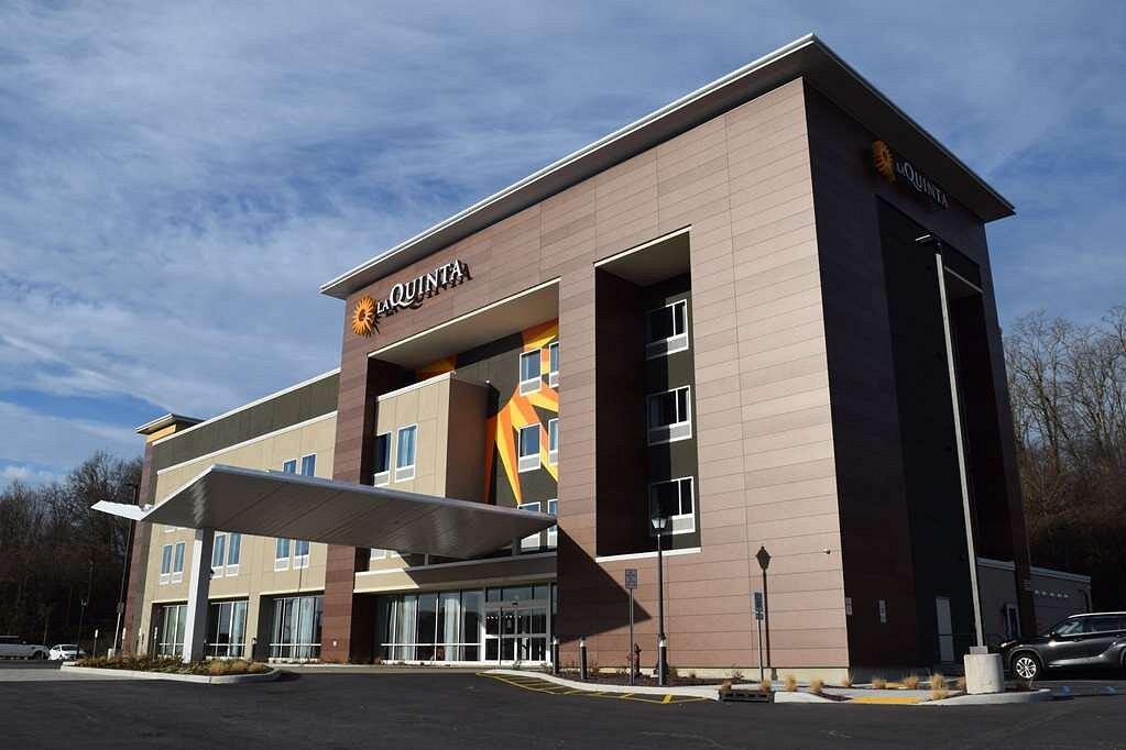 La Quinta Inn & Suites By Wyndham Middletown Exterior foto